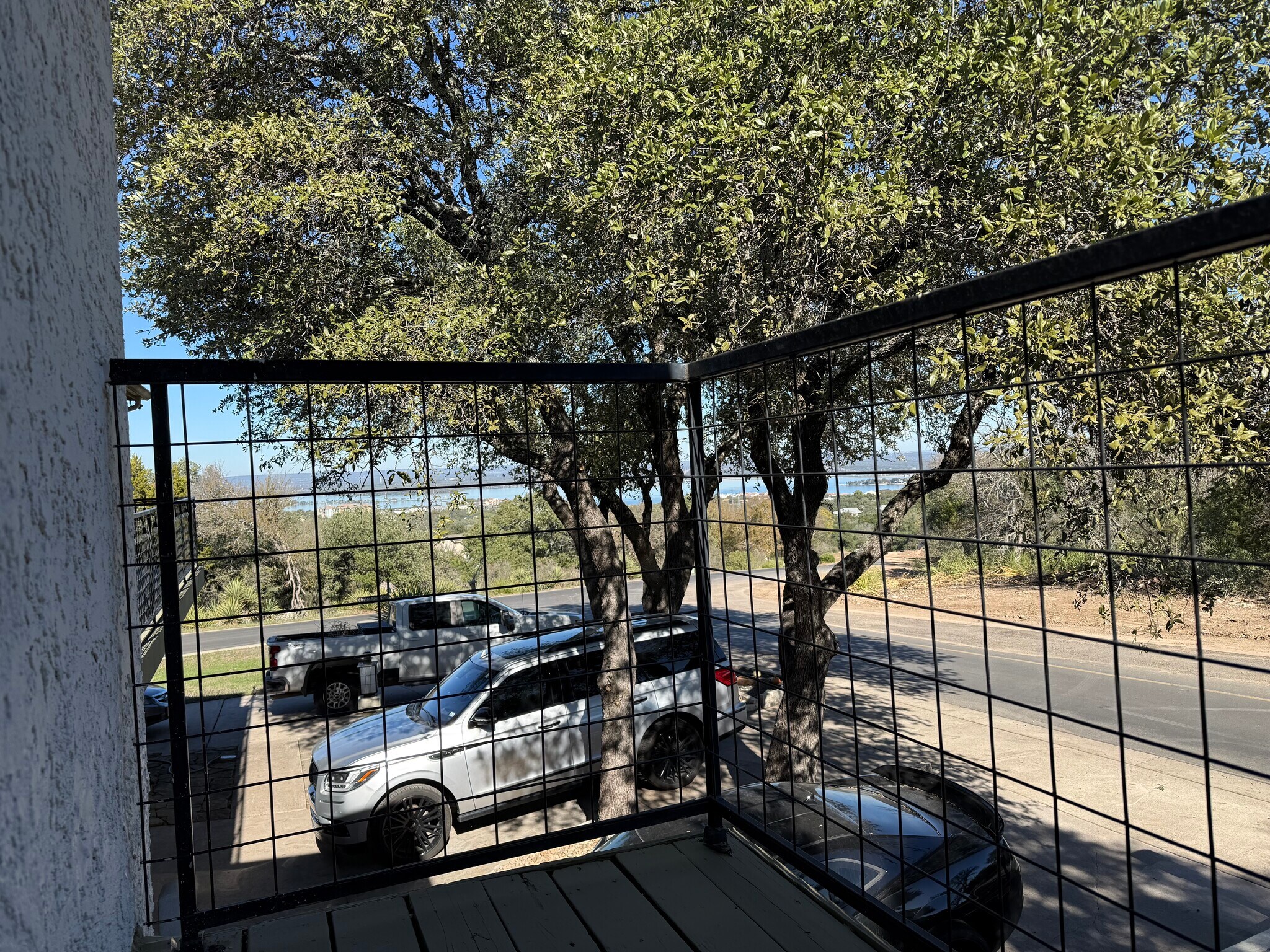 Building Photo - 1008 Clayton Nolen Dr