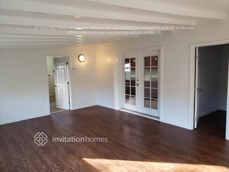 Building Photo - 2124 Winafred St