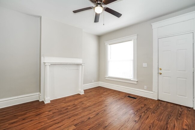 Building Photo - 235-237 Avondale Ave