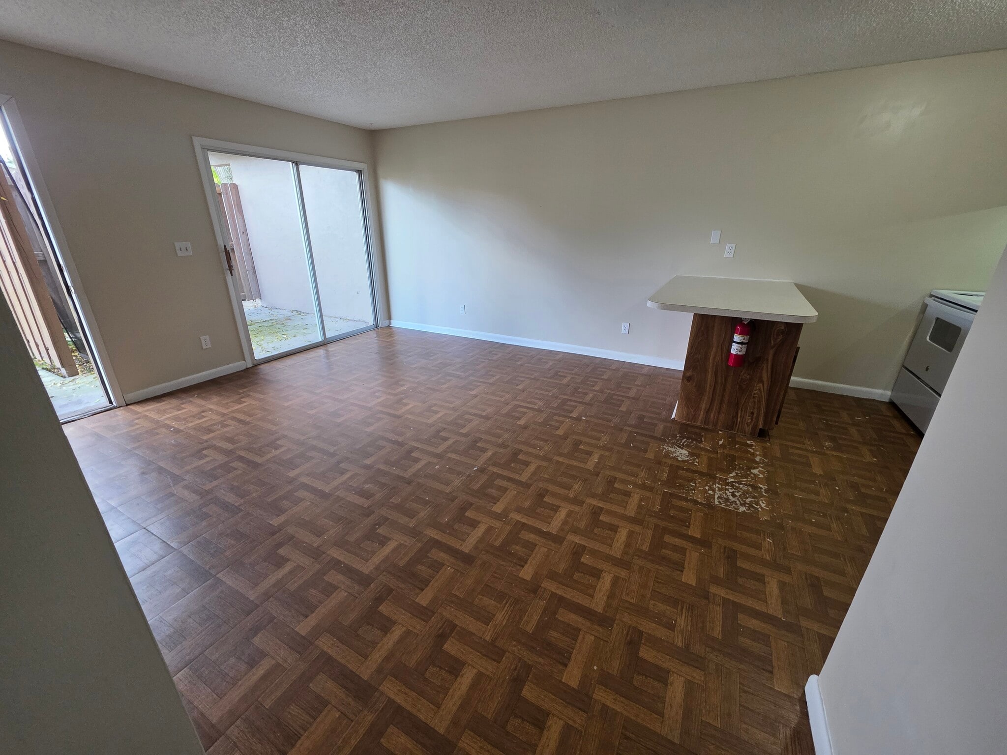 Building Photo - 5130 SE 29th St