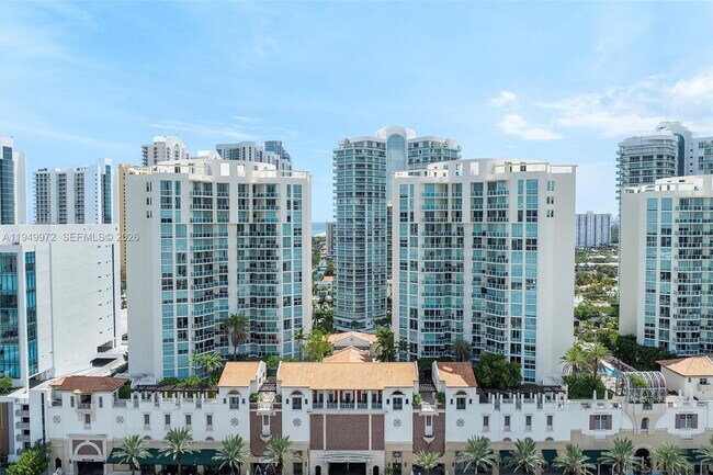 Building Photo - 200 Sunny Isles Blvd