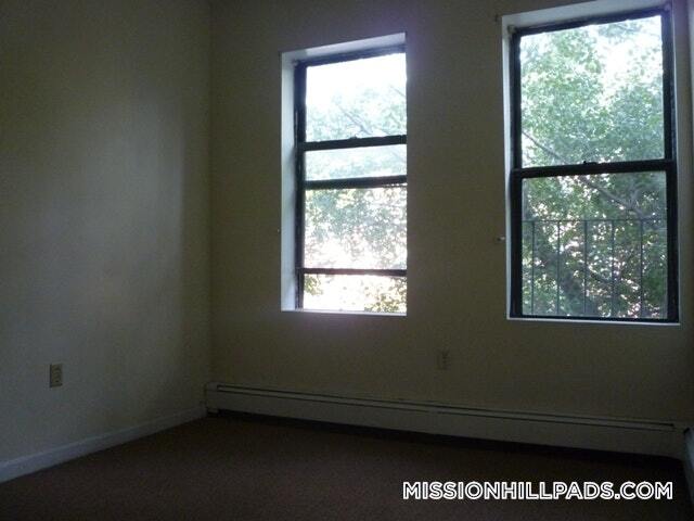 Building Photo - 59 S Huntington Ave