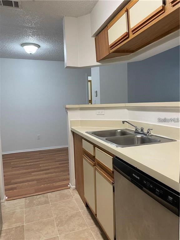 Building Photo - 246 Afton Square