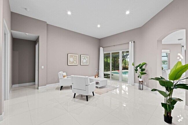 Building Photo - 9919 Royal Cardigan Way