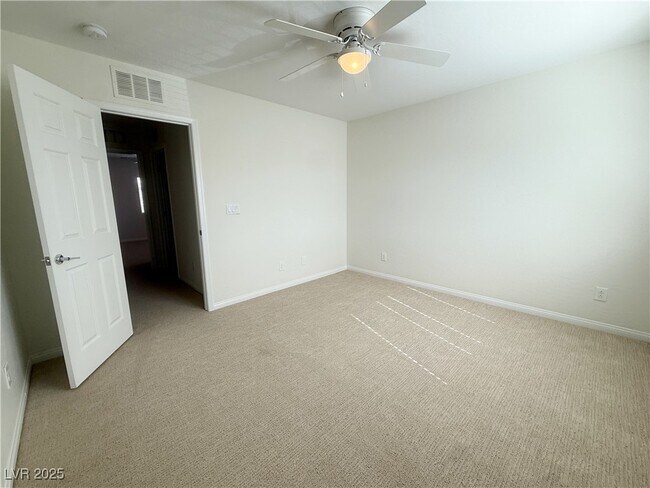 Building Photo - 7769 Britton Rose Dr