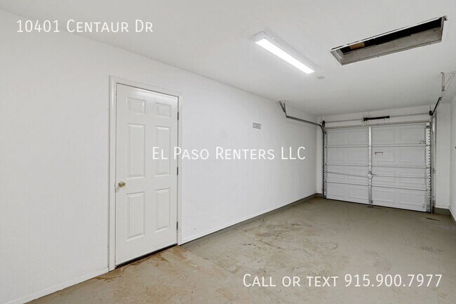 Building Photo - 10401 Centaur Dr