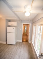 Building Photo - 2485 Harvard Ave