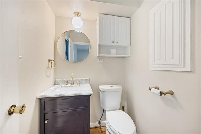 Building Photo - 717 Gaylewood Dr