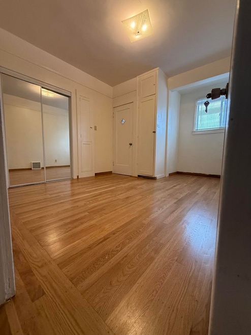 Building Photo - 1494 19th Ave