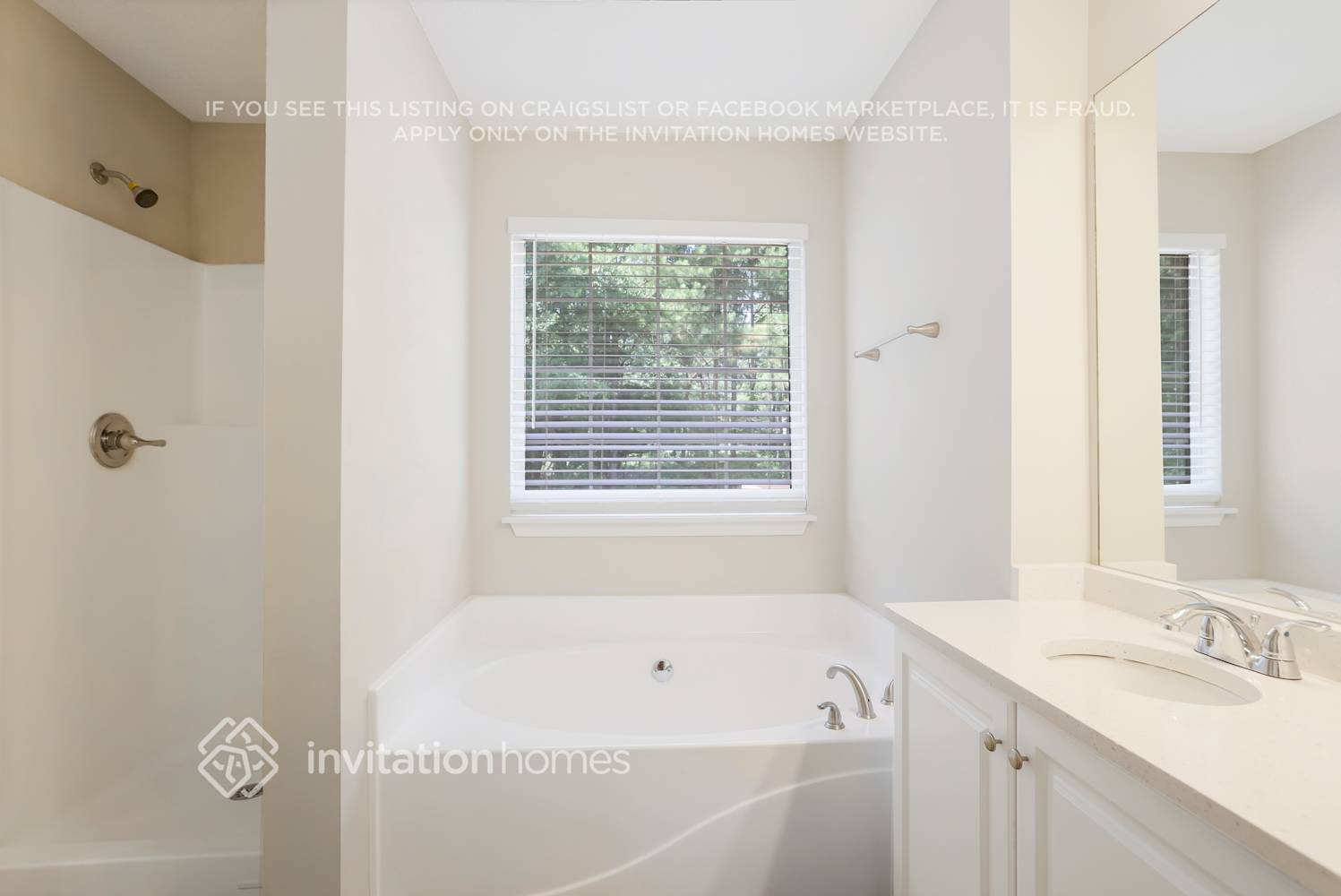 Building Photo - 5301 Sweetsprings Ln SW
