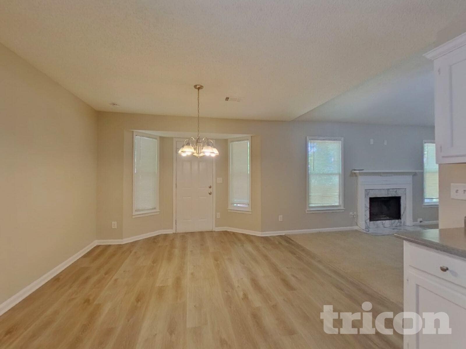 Building Photo - 3560 TraddSprings Way