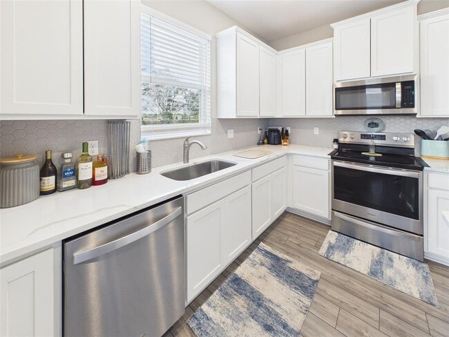 Building Photo - 11411 Cay Spruce Wy