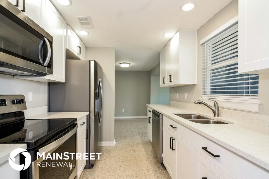 Building Photo - 3116 Baldwin Ave