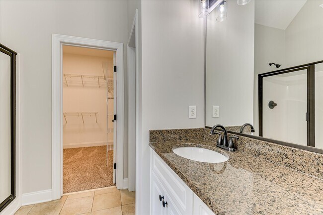 Building Photo - 1111 Sumter Landing Cir