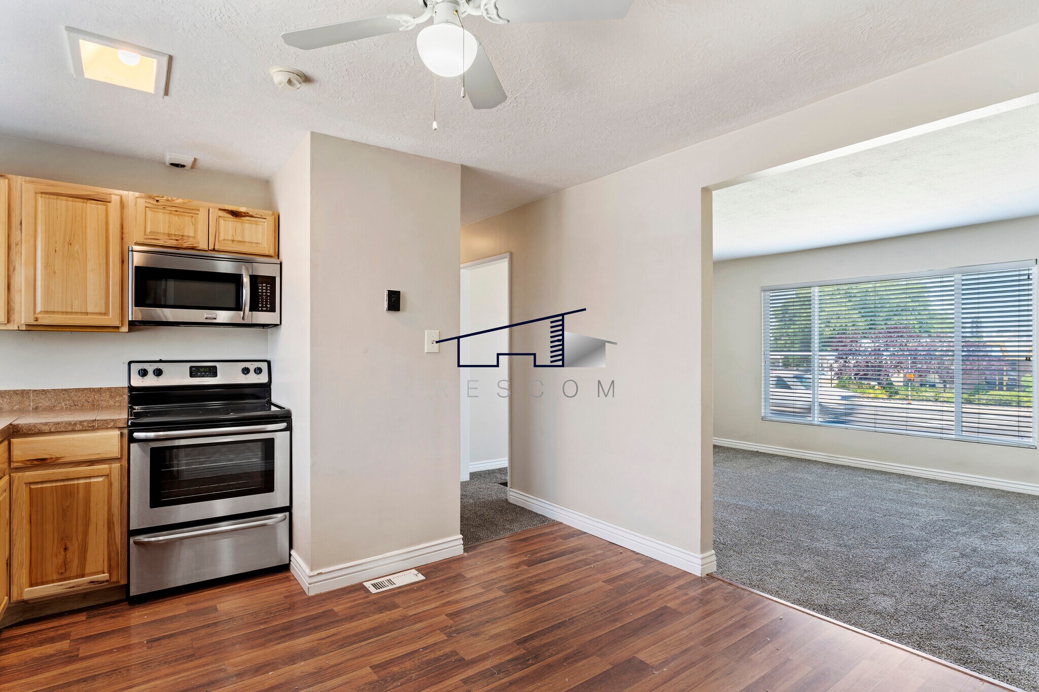 Building Photo - 167 E 4700 S