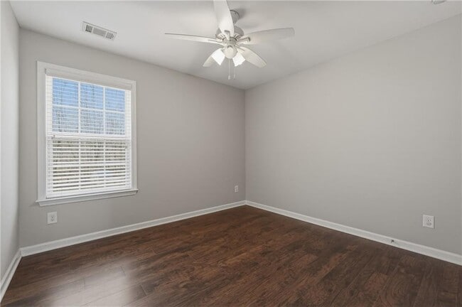 Building Photo - 5375 Concord Downs Dr