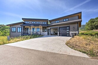 Building Photo - 30610 Boot Ct