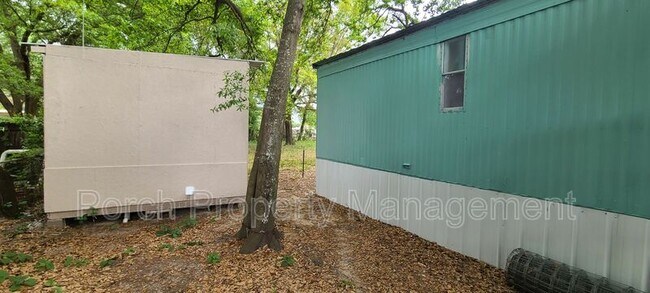 Building Photo - 7318 Hayward Ave