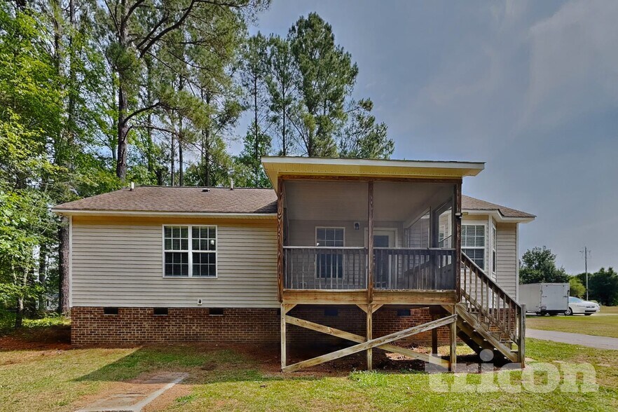 Building Photo - 47 Spaniel Ln