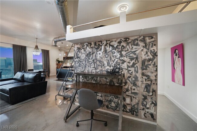 Building Photo - 200 Hoover Ave