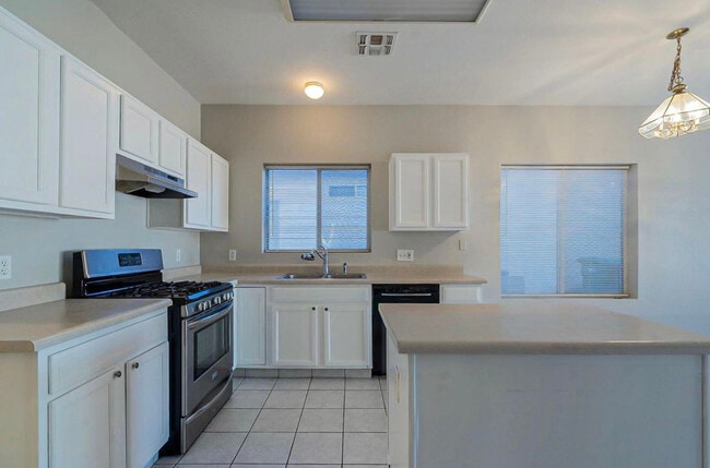 Building Photo - 7398 W River Rim Pl