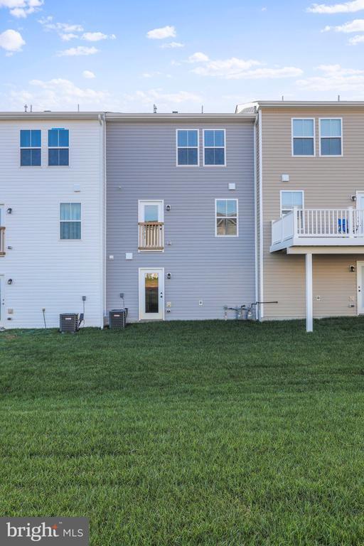 Building Photo - 62 Thrower Rd