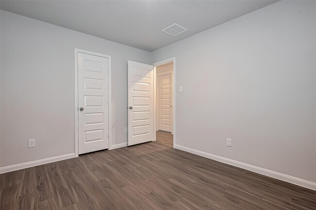 Building Photo - 13625 Goldeye Dr