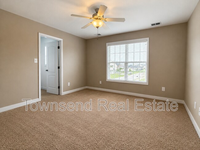 Building Photo - 2817 Blockade Runner Dr