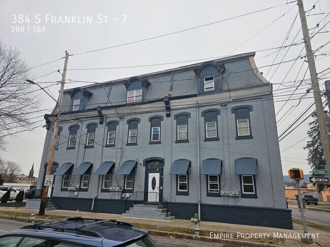 Primary Photo - 384 S Franklin St