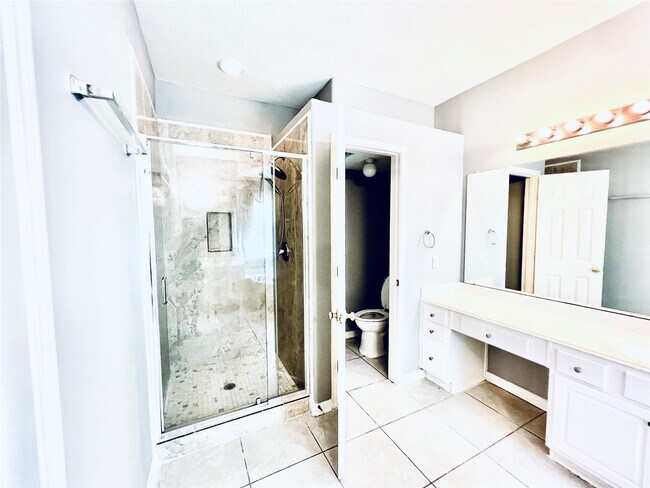 Building Photo - 13006 Turnbridge Trail