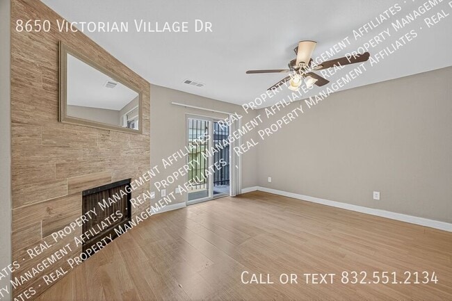 Building Photo - 8650 Victorian Village Dr