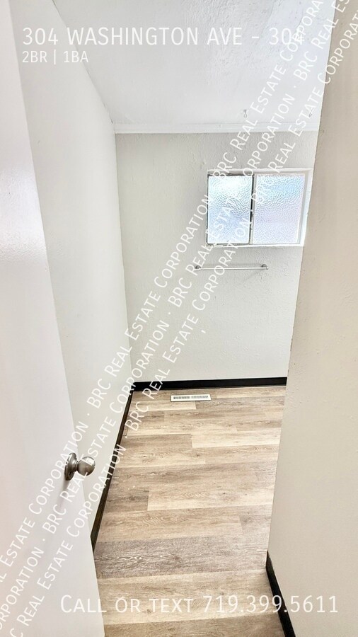 Building Photo - 304 Washington Ave