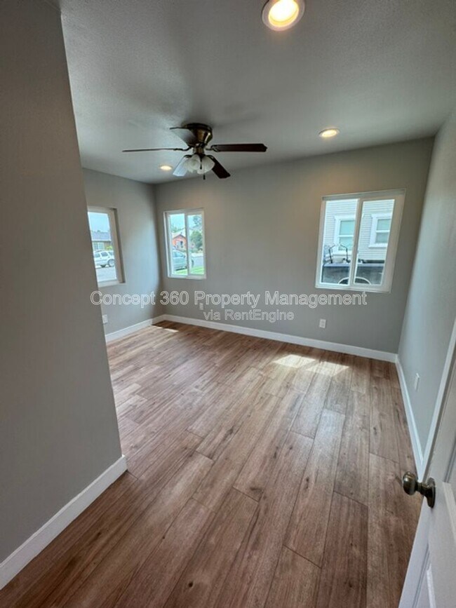 Building Photo - 144 Primrose Ave