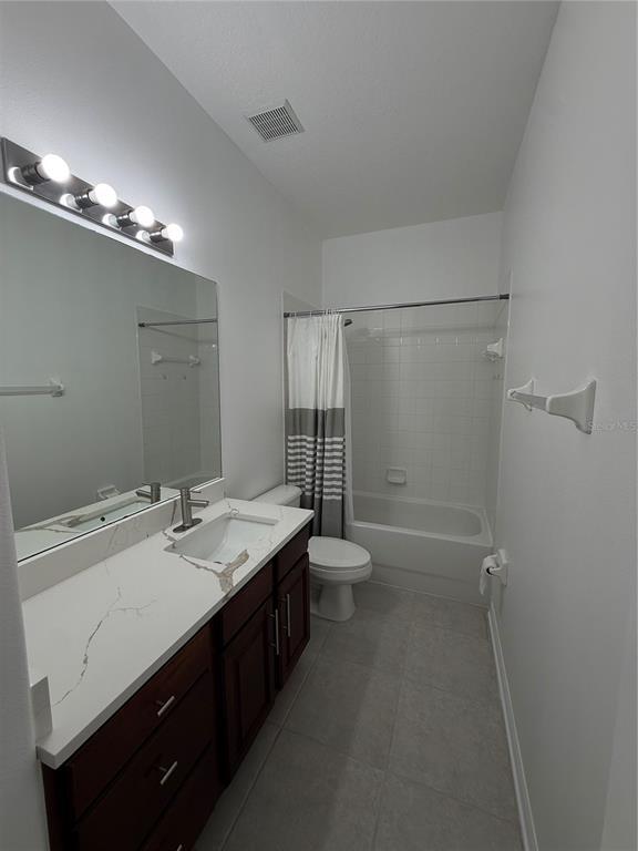 Building Photo - 3806 Washburn Pl