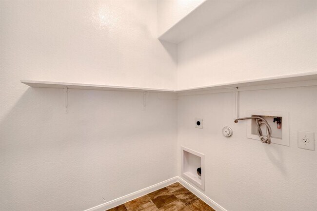 Building Photo - 12207 Walter Vaughn Dr