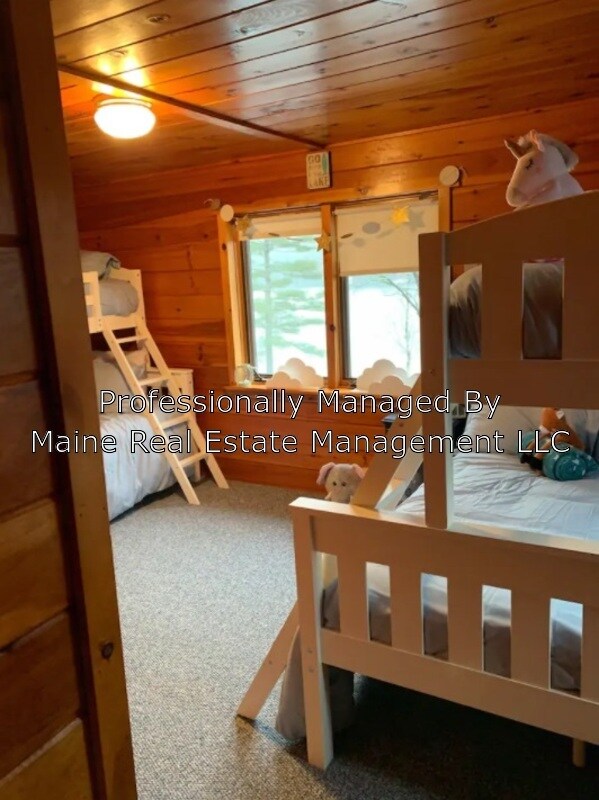 Building Photo - 107 Pine Trail