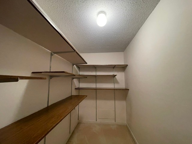Building Photo - 8 Northbrook Dr