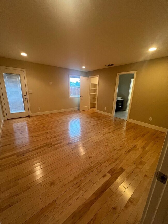 Building Photo - 4-Bedroom Home in Concord’s Desirable State Streets Neighborhood