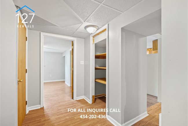 Building Photo - Spacious 4-Bedroom Home with Dual Kitchens...