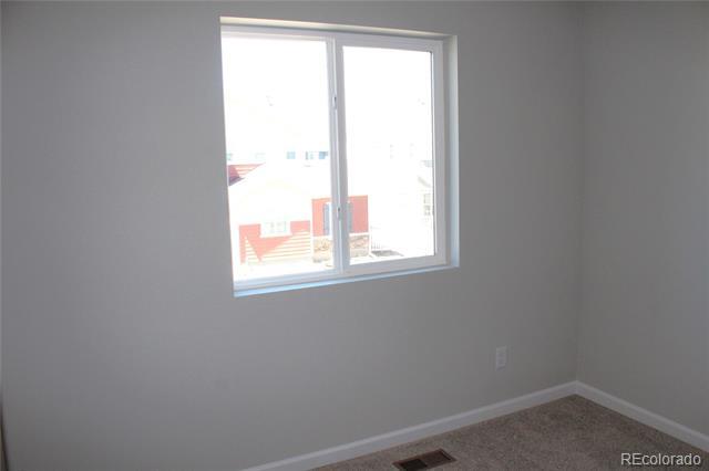 Building Photo - 5231 Mountain Vista Hts