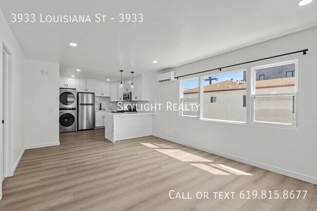 Building Photo - 3933 Louisiana St