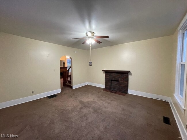 Building Photo - 501 S 9th St