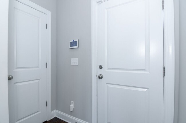 Building Photo - Beautiful 4 Bedroom 2.5 Bath in Grovetown!