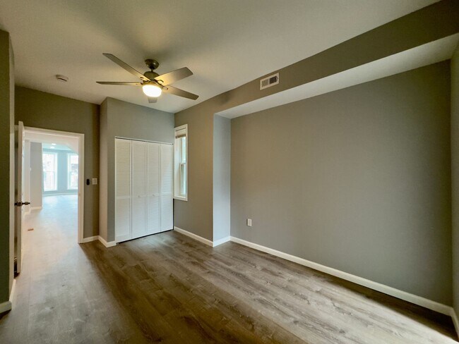 Building Photo - 3331 Beech Ave