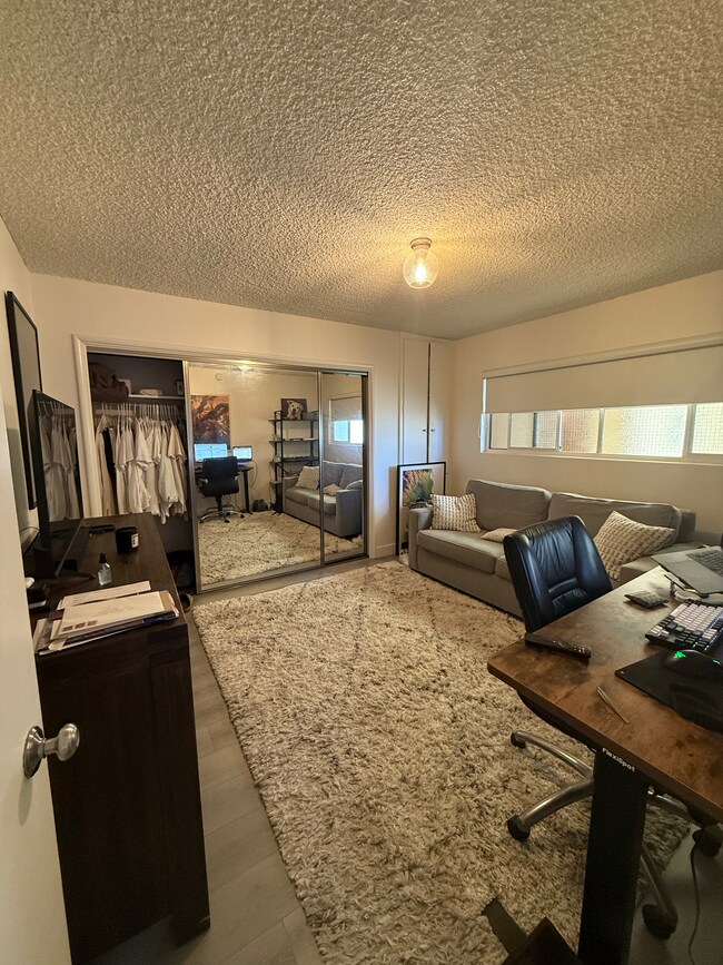 Second Bedroom - 1120 Arizona Ave