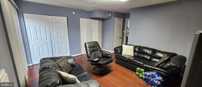 Building Photo - 12346 Sweetbriar Pl