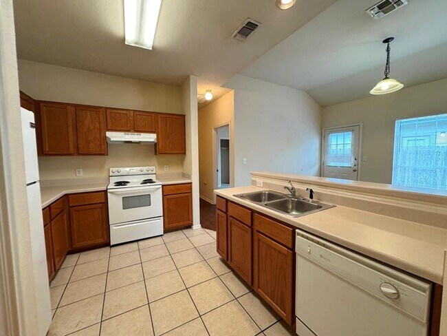 Building Photo - 1717 Constantino Cir