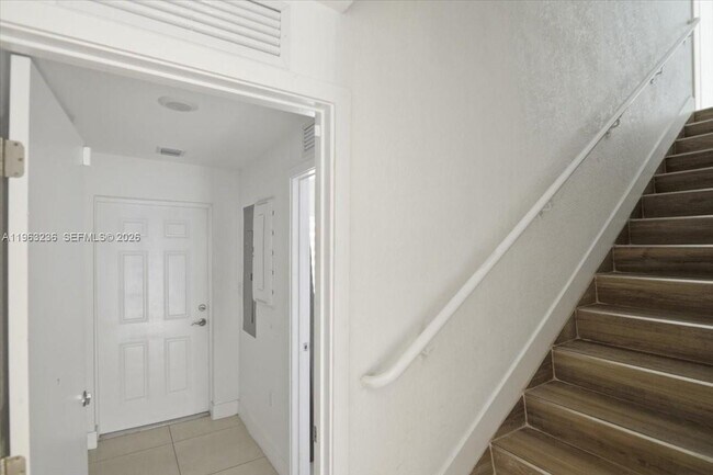 Building Photo - 25874 SW 144th Ct