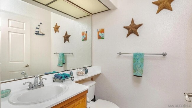 Building Photo - 5765 Friars Rd