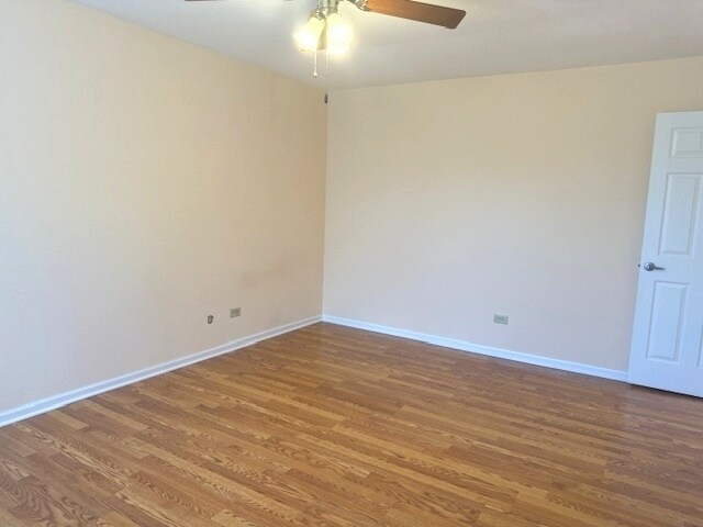 Building Photo - 2121 Pepperwood Ln